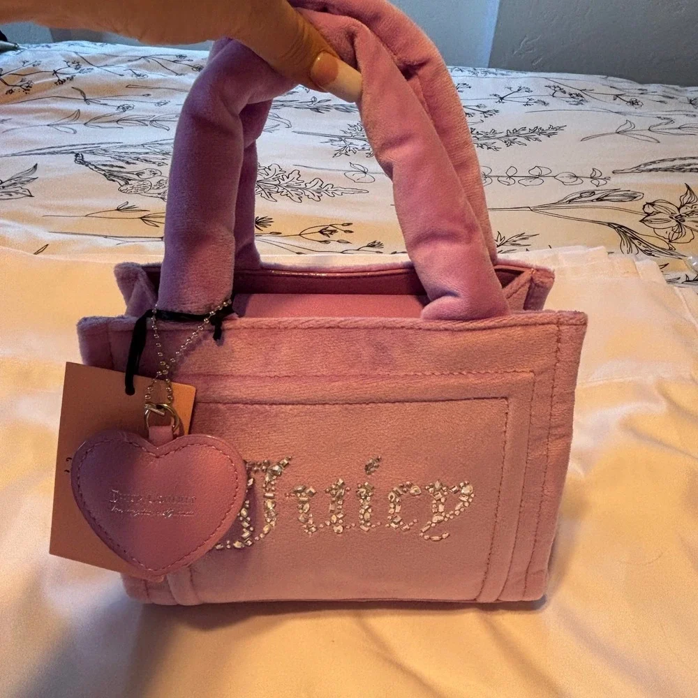 NWT Juicy Couture Lavender Velour Mini Bag Rhinestone Logo‎ Purple & Coin Bag